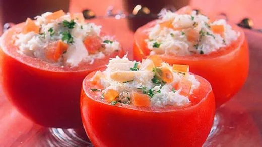 recipe image Φρέσκες ντομάτες γεμιστές με κοτόπουλο