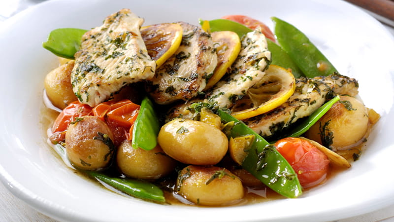 recipe image Γαλοπούλα λεμονατη με σκόρδο, λαχανικά και πατάτες