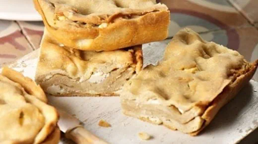 recipe image Εύκολη τραγανή τυρόπιτα