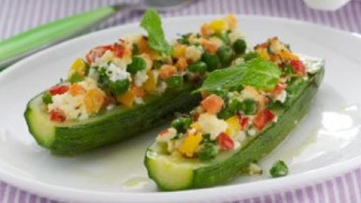 recipe image Γεμιστά κολοκυθάκια με ανθότυρο και ανάμεικτα λαχανικά