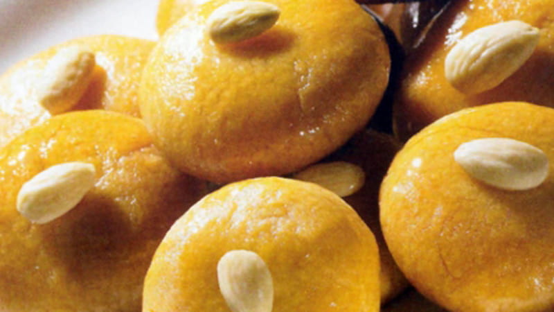recipe image Ζεματιστοί Κουραμπιέδες