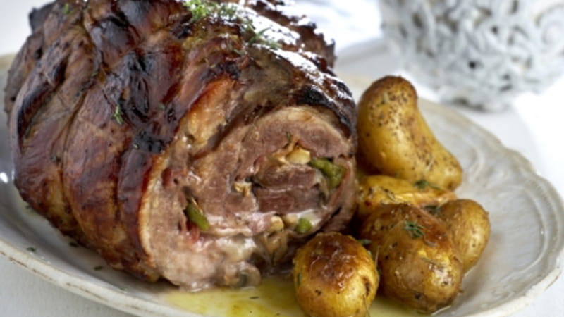 recipe image Χοιρινό ρολό γεμιστό