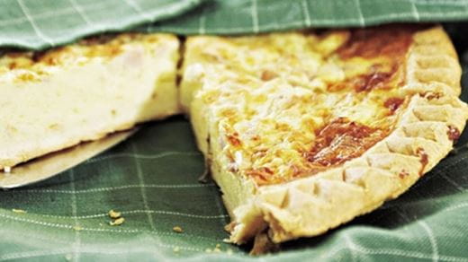 recipe image Πίτα με ανθότυρο και λιαστή ντομάτα