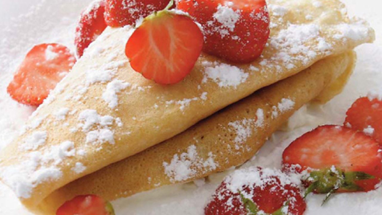 recipe image Κρέπες με κρέμα φράουλας