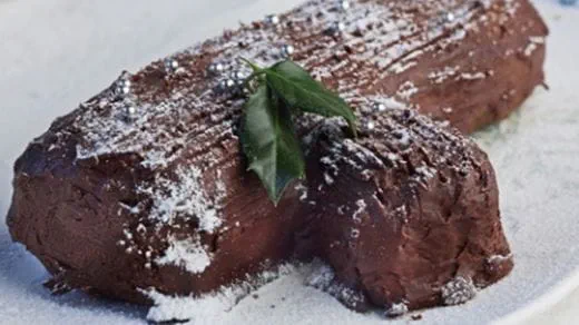 recipe image Σοκολατένιος κορμός με πουρέ κάστανο