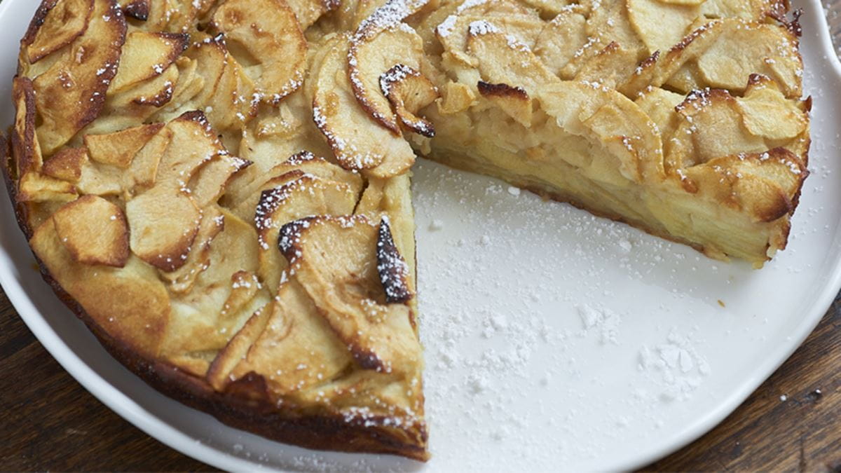 recipe image Μηλόπιτα με Βιτάμ ρόφημα Αμυγδάλου
