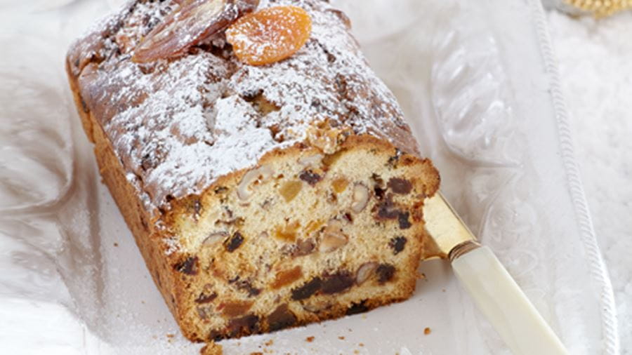 recipe image Χριστουγεννιάτικο κέικ με φρούτα και ξηρούς καρπούς