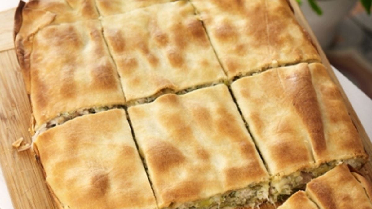 recipe image Κοτόπιτα με κασέρι και πράσο
