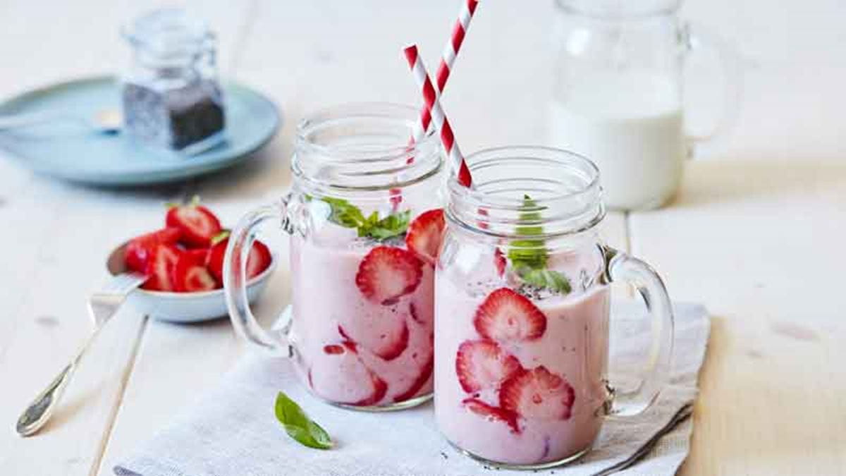 recipe image Smoothie φράουλα-ροδάκινο
