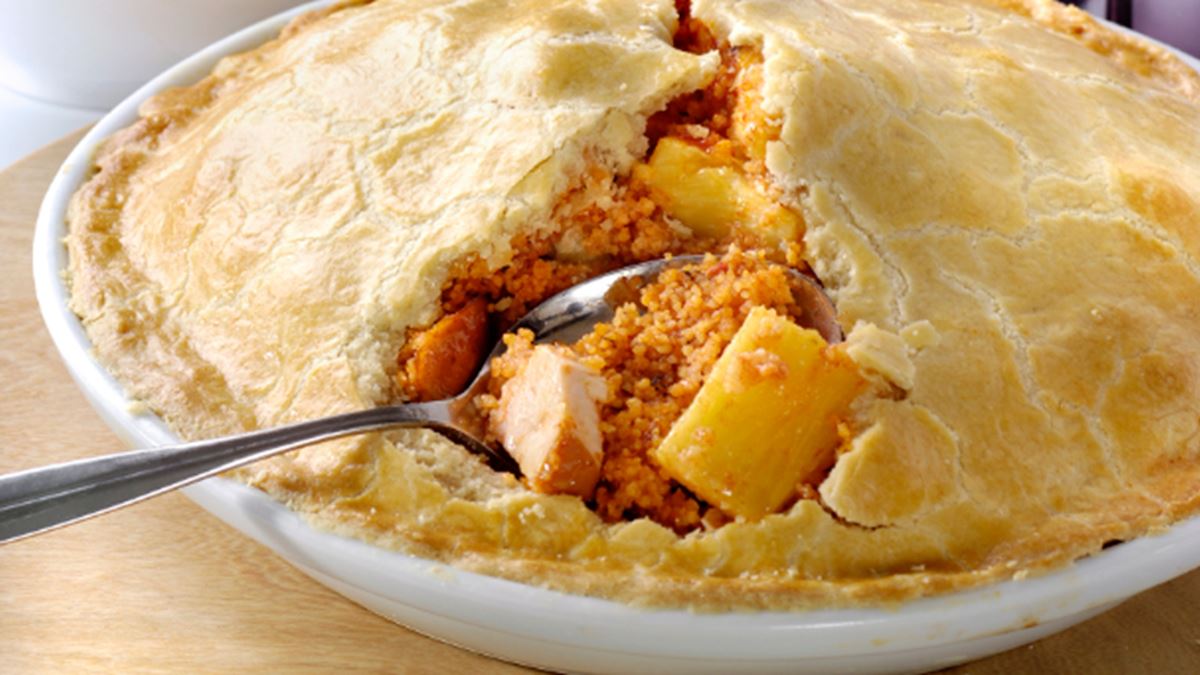 recipe image Πίτα με κοτόπουλο και ανανά
